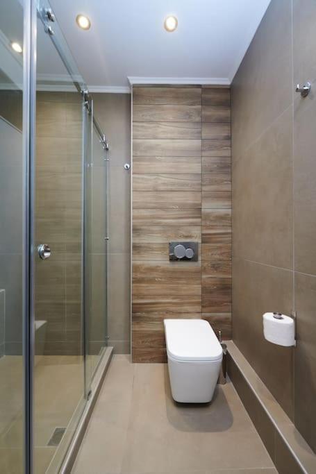 Apartment In The Heart Of The City Athen Exterior foto